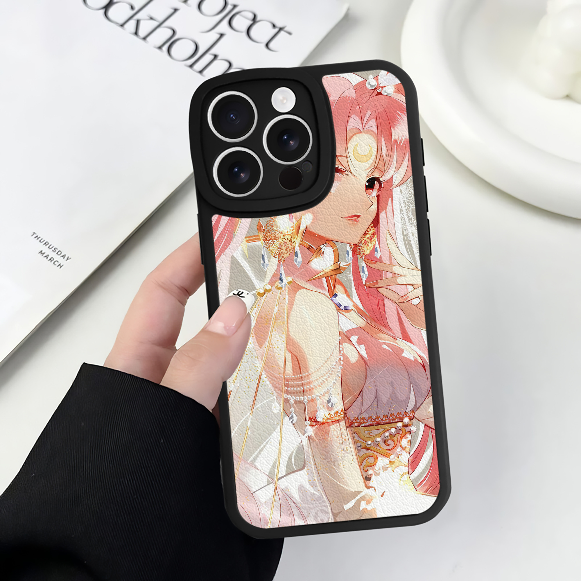 （画像用） 美少女戦士セーラームーン Sailor Moon 【iPhone 16シリーズ対応】シリコンスマホケース（レザー調） 材質：シリコン